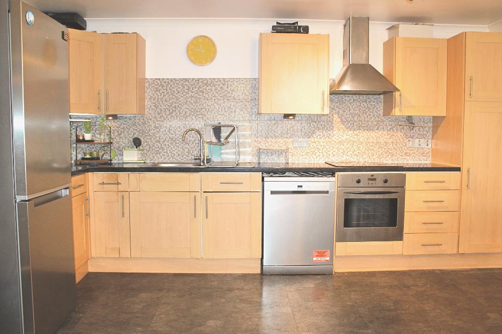 2 Bedroom FLAT for Sale in WEMBLEY, HA0 1LF