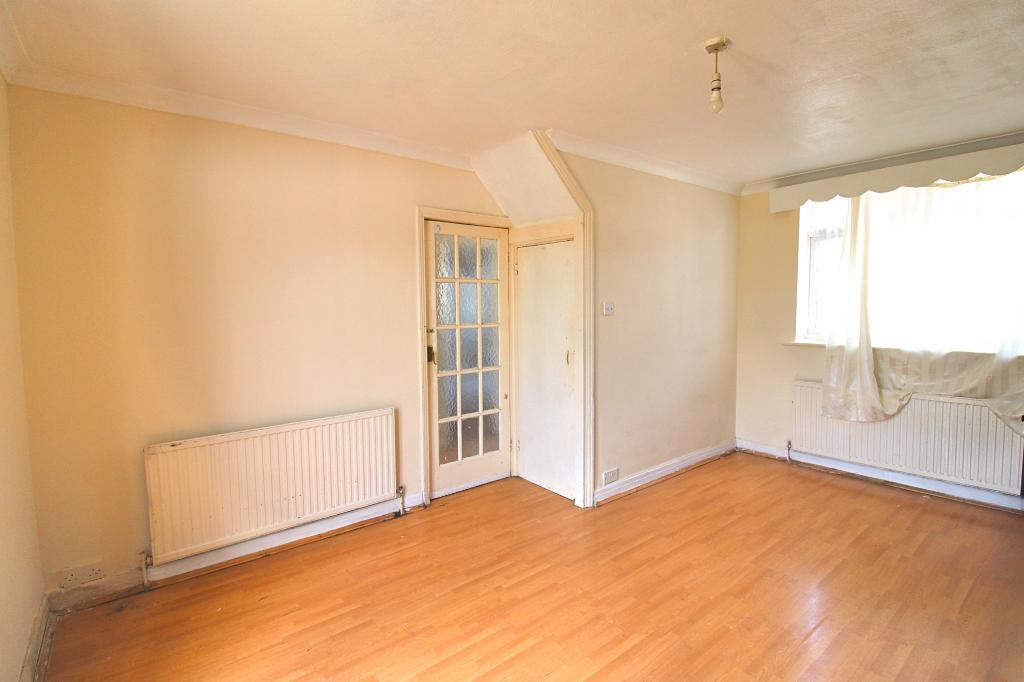 3 Bedroom MID TERRACED to Rent in WEMBLEY, HA0 1LL