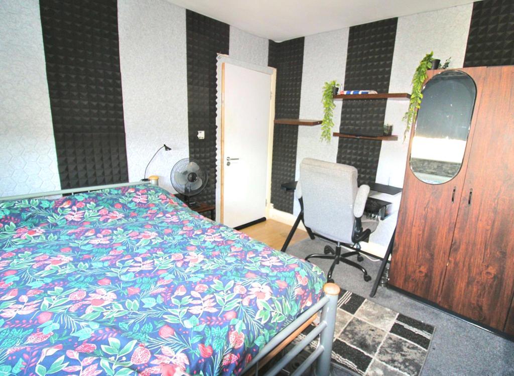 4 Bedroom HOUSE to Rent in WEMBLEY, HA0 4ET
