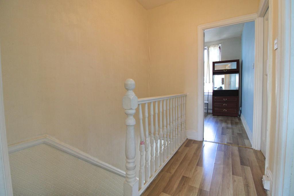 4 Bedroom END TERRACED to Rent in WEMBLEY, HA0 4JX